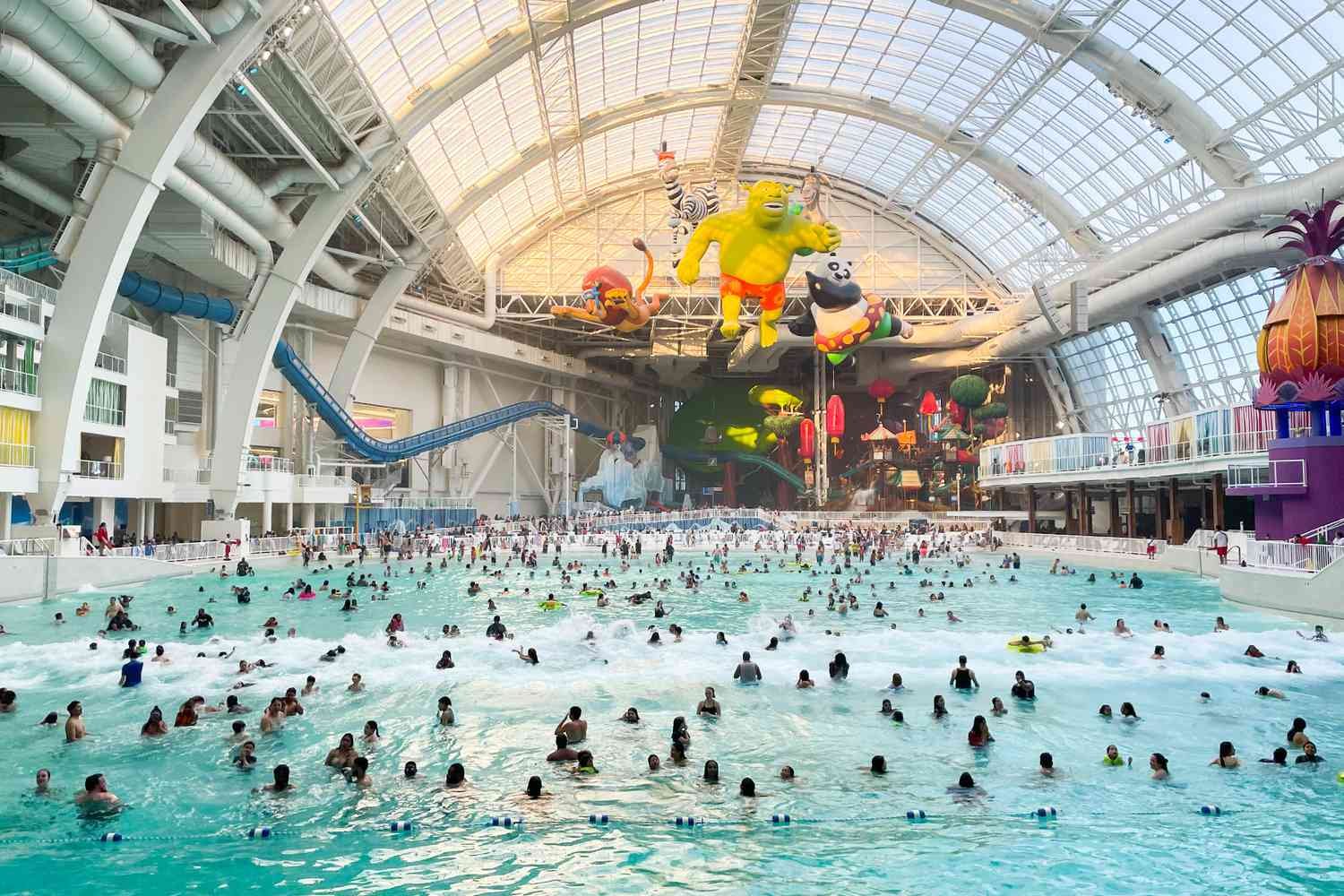 Indoor Water Parks in Illinois