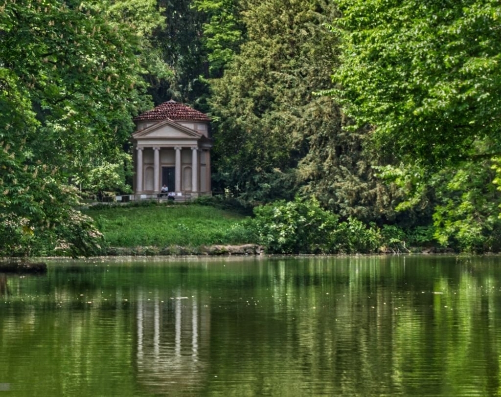 Lake Park of Italy