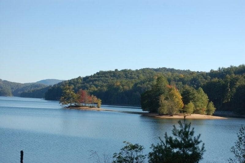 Lake Glenville - Lakes in North Carolina