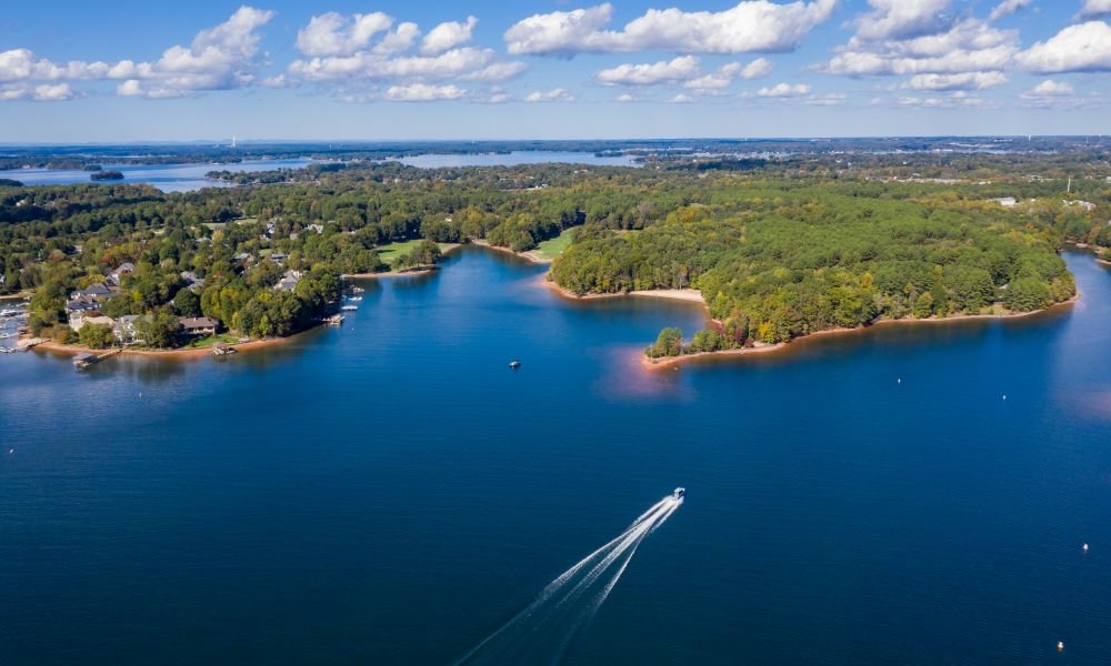 Lake Norman - Lakes in North Carolina