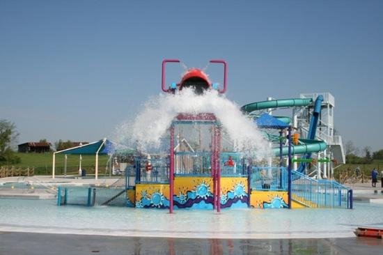 Paradise Cove Aquatic Center